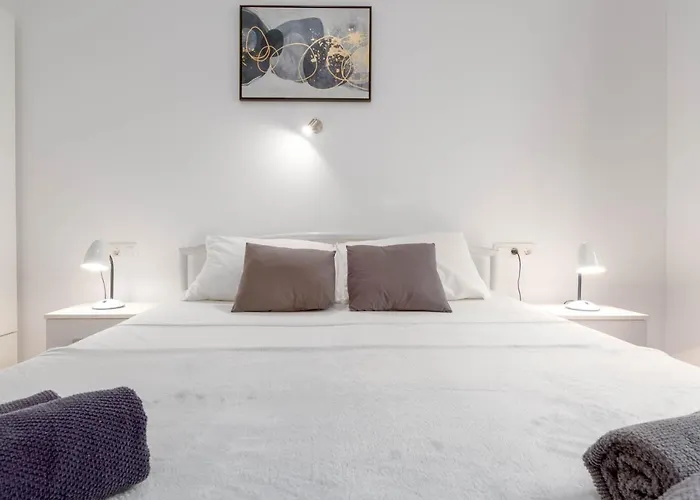 Apartment Bora
