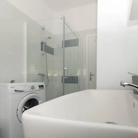 Bora Apartment *